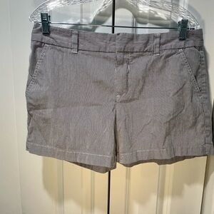 Tommy Hilfiger Women's Gray Striped Shorts